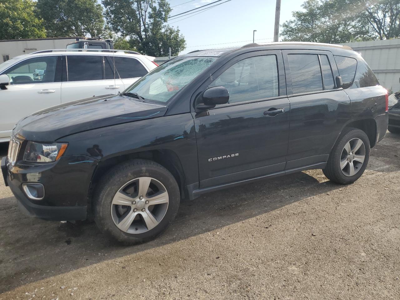 1C4NJDEB5GD772579 2016 Jeep Compass Latitude