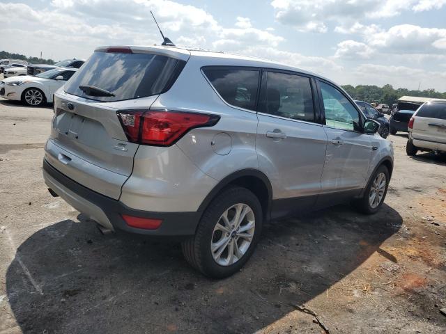 1FMCU0GD4KUB32955 Ford ESCAPE SE