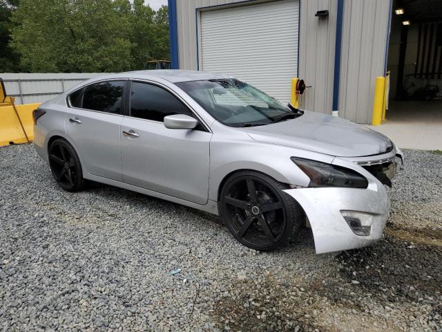 1N4AL3AP5FC196135 Nissan ALTIMA 2.5
