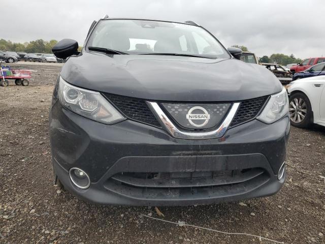 JN1BJ1CR1JW600176 Nissan Rogue Sport S