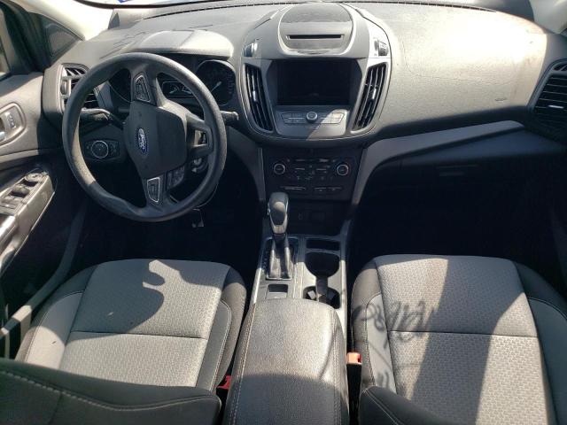 1FMCU9GD9JUA96246 Ford ESCAPE SE