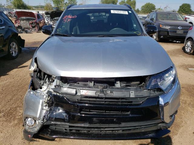 JA4AZ3A31JZ046562 Mitsubishi Outlander Se