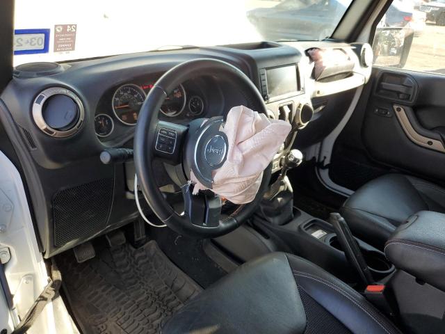 1C4AJWBG6GL276464 Jeep Wrangler Sahara