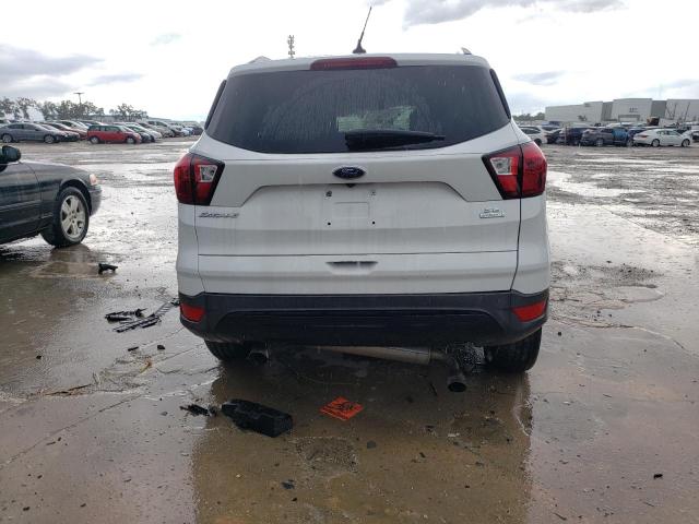 1FMCU0GD8KUA06856 Ford ESCAPE SE
