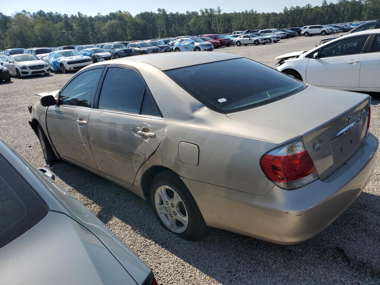 Lot #2339973354 2005 TOYOTA CAMRY LE