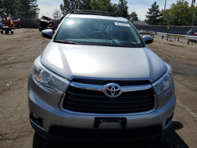 5TDJKRFH0FS123819 Toyota Highlander Xle