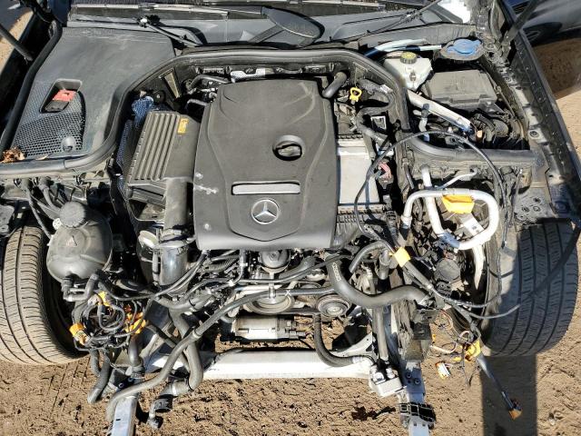 WDDZF4KB0JA422864 Mercedes-Benz E 300 4matic