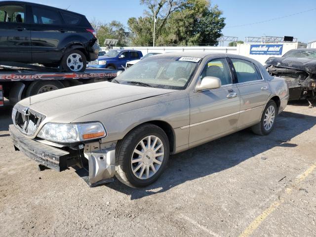 2007 Lincoln Town Car Signature