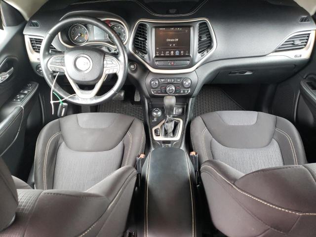 1C4PJMCS8FW588753 Jeep Cherokee Latitude