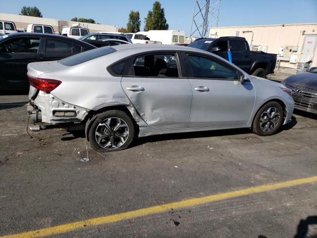 3KPF24AD8ME336747 Kia Forte FE 3