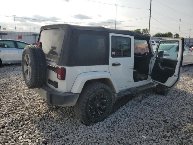 1C4HJWEG9JL928589 Jeep Wrangler Unlimited Sahara