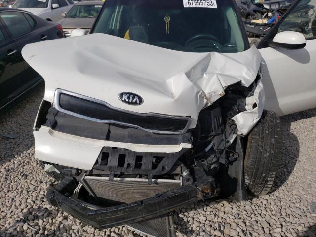 KNDJP3A58F7806082 KIA SOUL +