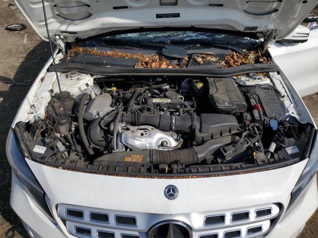 WDCTG4EB2JJ528932 Mercedes-Benz GLA 250