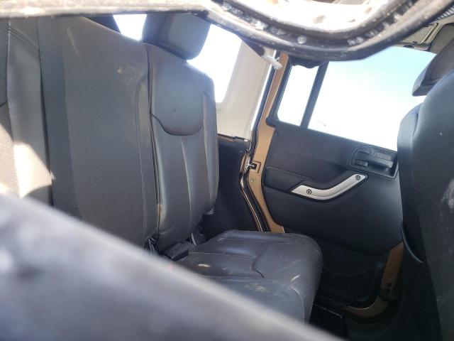 1C4BJWEG9FL685623 Jeep Wrangler Unlimited Sahara