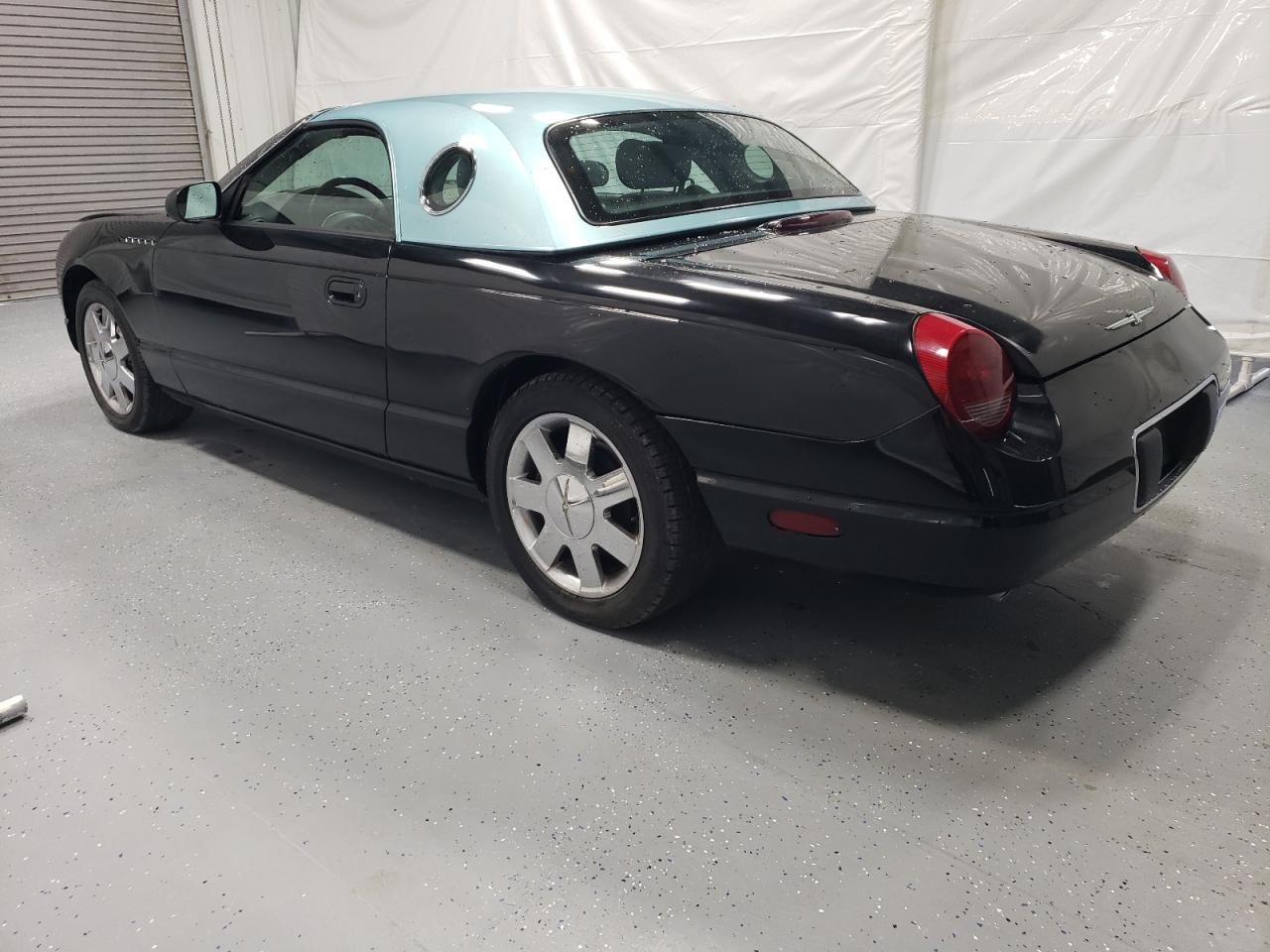 1FAHP60AX2Y115306 2002 Ford Thunderbird