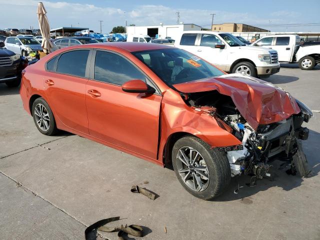 3KPF24AD9PE526318 KIA FORTE LX