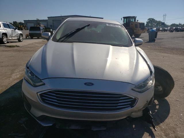 3FA6P0HD3KR250578 Ford Fusion SE 5