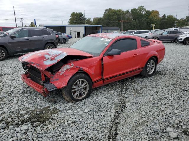 2005 Ford Mustang 