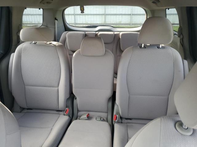 KNDMB5C13G6161527 KIA SEDONA LX