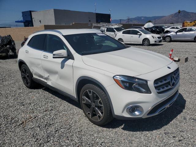 WDCTG4EB3KU013857 Mercedes-Benz GLA 250