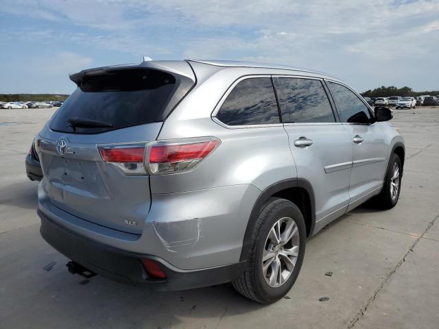 VIN 5TDKKRFH9FS105484 2015 Toyota Highlander, Xle no.3