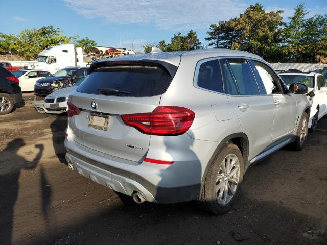 5UXTR9C54KLE14268 2019 BMW X3, photo no. 3