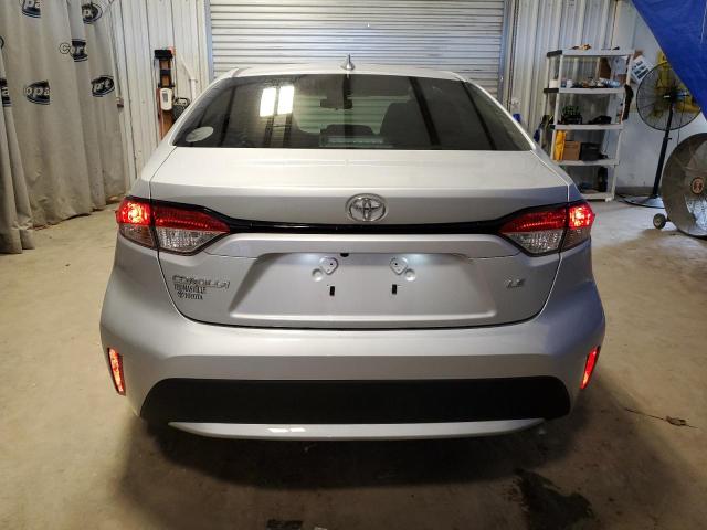 5YFEPMAEXNP390556 Toyota COROLLA LE