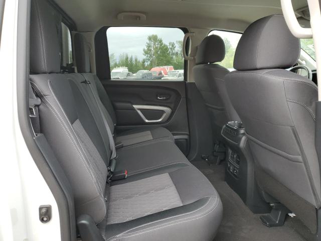  NISSAN TITAN 2021 Білий