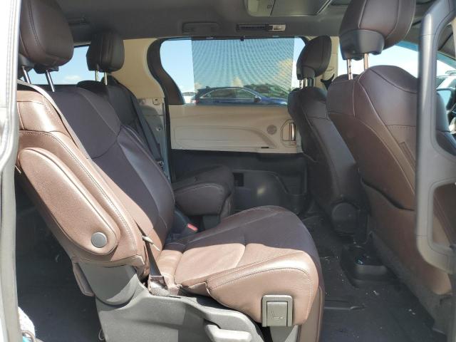 2022 TOYOTA PLATINUM - 5TDESKFC4NS052135