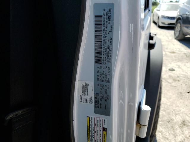 1C4BJWDG4JL932041 Jeep Wrangler Unlimited Sport