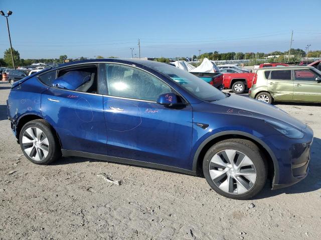 7SAYGDEE2NF449136 Tesla Model Y  4