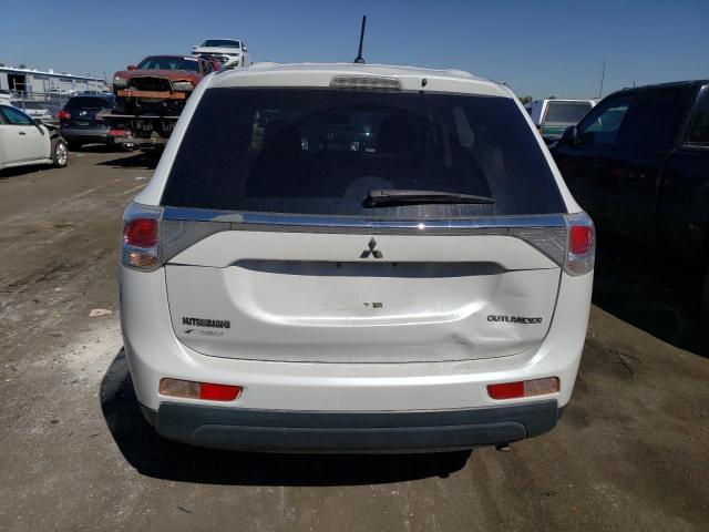 JA4AZ3A34EZ017319 Mitsubishi Outlander Se
