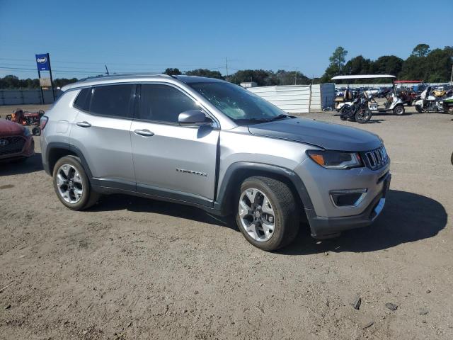 3C4NJCCB9JT357909 Jeep Compass Limited