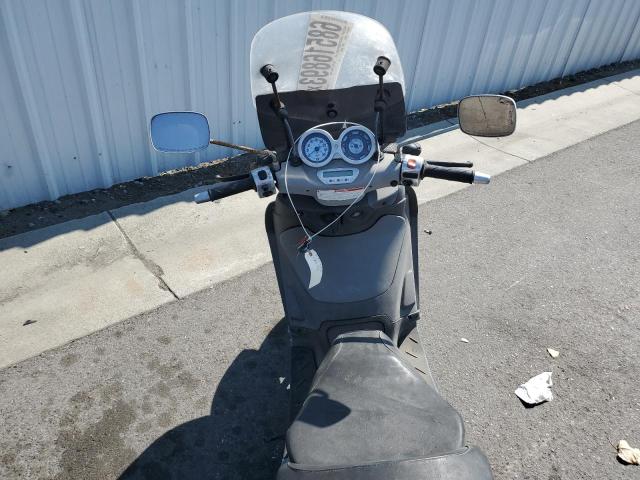 2003 PIAGGIO BV 200 ZAPM289L135001509