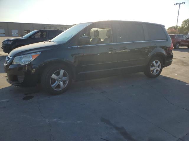 2010 Volkswagen Routan SEL