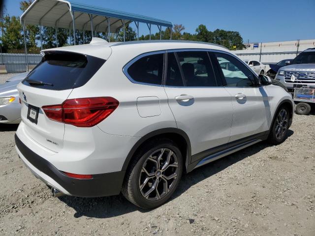 VIN WBXJG9C00N5U84958 2022 BMW X1, Xdrive28I no.3