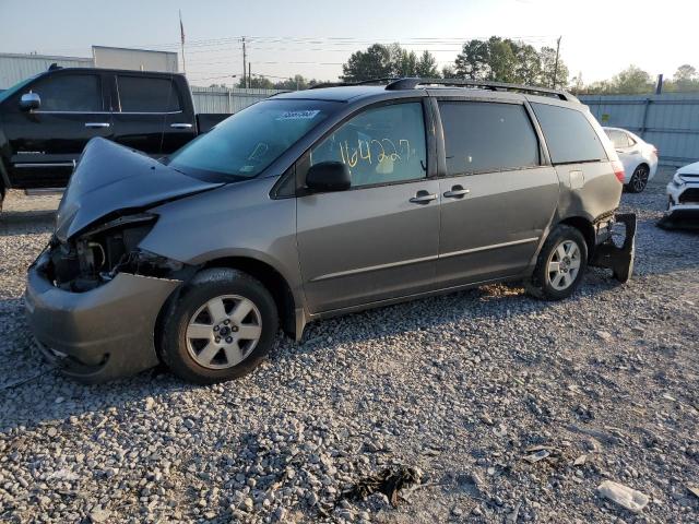 2005 Toyota Sienna CE