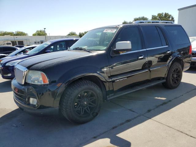 2005 Lincoln Navigator 