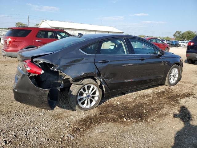 3FA6P0HD7LR185560 Ford Fusion SE 3