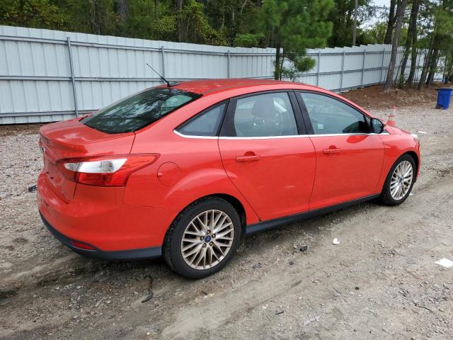 1FAHP3H2XCL169652 2012 FORD FOCUS, photo no. 3