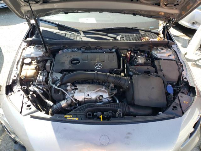 WDD3G4EB7KW017815 Mercedes-Benz A 220