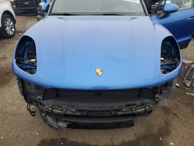 VIN WP1AA2A54KLB08421 2019 Porsche Macan no.11