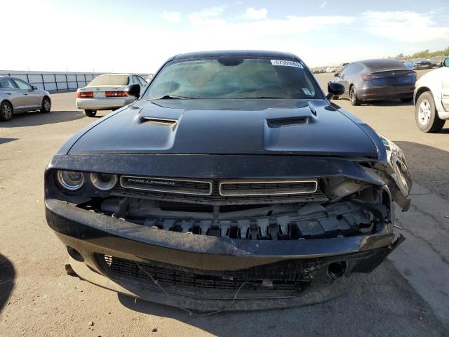 2C3CDZAG5HH653923 Dodge Challenger Sxt