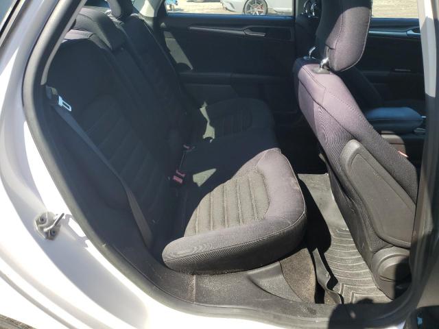3FA6P0HD5ER162068 Ford FUSION SE