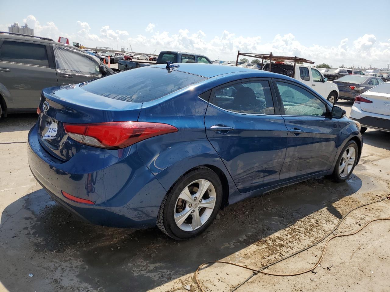 KMHDH4AE1GU547711 2016 Hyundai Elantra Se