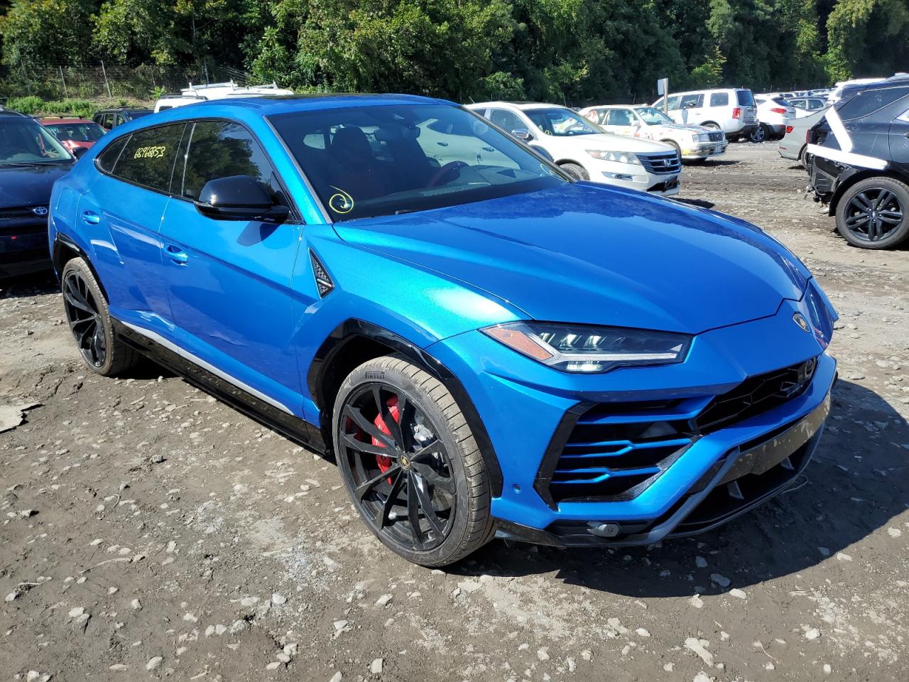 2020 Lamborghini Urus vin: ZPBUA1ZL4LLA09149