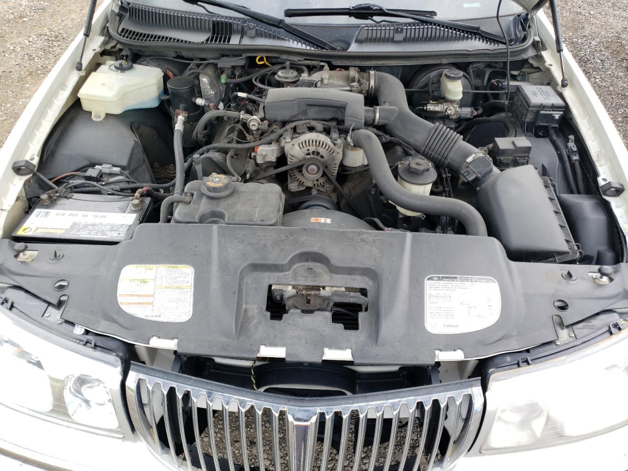 LINCOLN TOWN CAR S 2000 Gasoline 4.6L 8 | usacars.bg