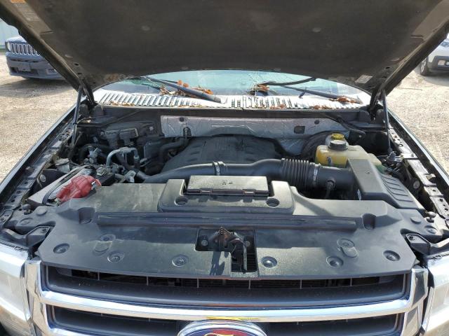 1FMJK1HT8HEA09011 Ford Expedition El Xlt