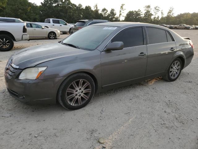 2005 Toyota Avalon XL