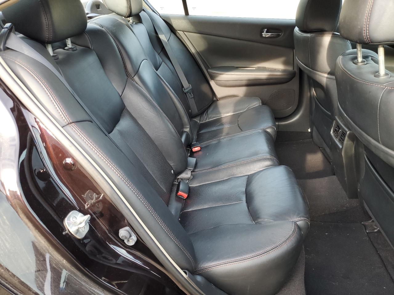 1N4AA5AP0BC833301 2011 Nissan Maxima S